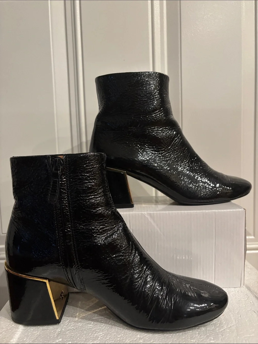 Tory Burch glossy black